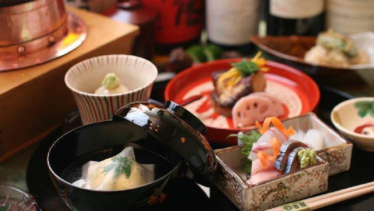 日本料理 百屋(旧:味勧屋)(三宮/日本料理) - 楽天ぐるなび 日本料理 百屋(旧:味勧屋)(三宮/日本料理) - 楽天ぐるなび