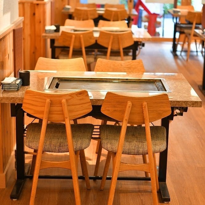 もんじゃ焼き しるく 席:席 - 楽天ぐるなび