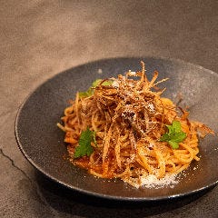 パリパリ牛蒡のスパイシーボロネーゼ