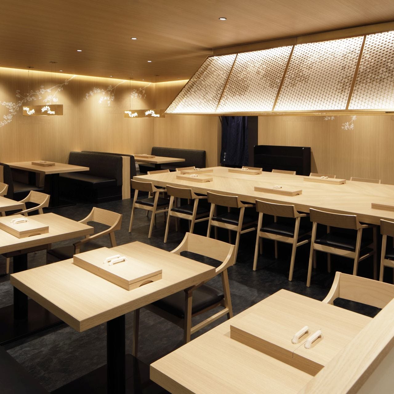 Nihombashi Inaniwaudon To Meshi Kanekohannosuke Lumine Ohmiyaten Photo Omiya Udon Noodles Gurunavi Restaurant Guide