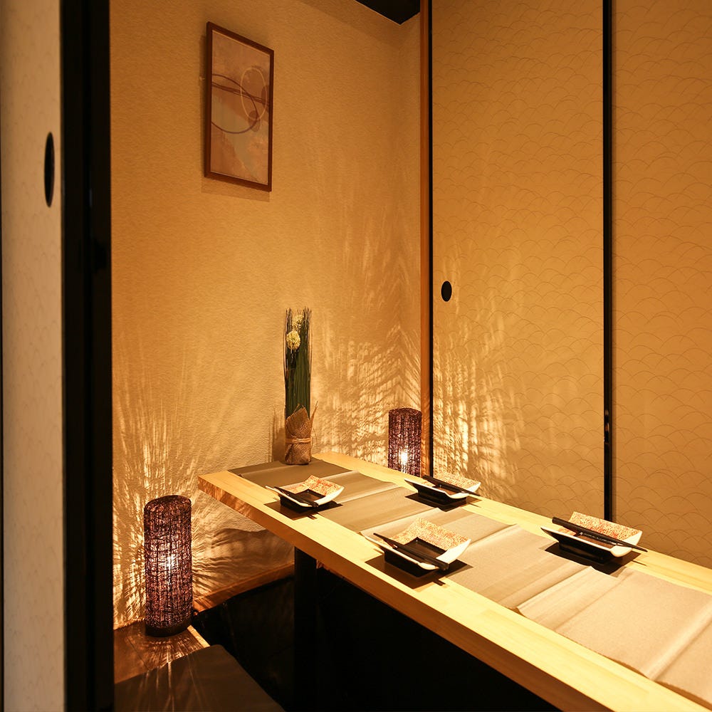 こだわり食べ放題の個室居酒屋 にくまる 新宿駅前店 メニュー 宴会コース一覧 ぐるなび