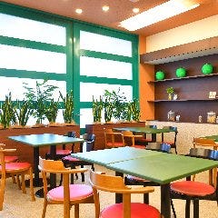 店内広々！ベビーカーもそのままお入りいただけます。