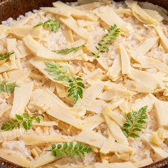 季節の炊き込み御飯