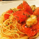 長崎造船所直送！
ごろごろ大島トマトとモッツァレラチーズのトマトソーススパゲッティ