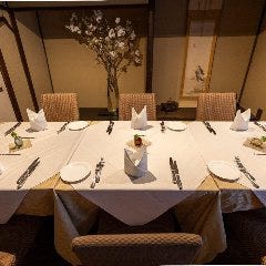 少人数個室ございます
