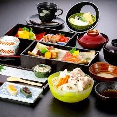 俵屋 メニュー 昼 会席 ぐるなび