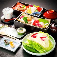 俵屋 メニュー 昼 会席 ぐるなび