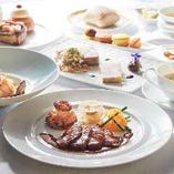 【MENU DEJEUNER】季節の前菜・魚料理または肉料理のメインをチョイス　全5皿のランチコース
