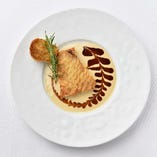 【MENU BOURGEOIS】「ポール・ボキューズ」の正統なるフランス料理を堪能　豪華8品
