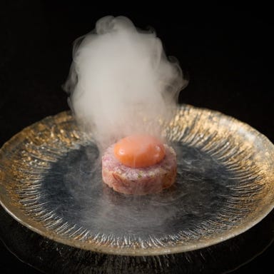 焼肉レストラン ロインズ 松山店_瞬間燻製ユッケ