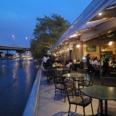 “R”RIVERSIDE GRILL＆BEER GARDEN 