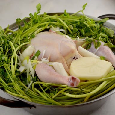 タッカンマリ&チーズダッカルビ専門店 ハルハンマリ_ミナリタッカンマリ