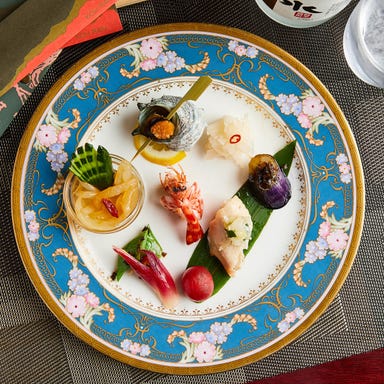 上質な空間でゆったりと寛げる 上海料理 煌蘭 丸の内店  メニューの画像