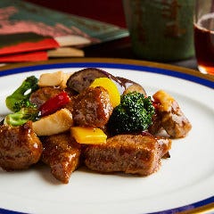 本格中華を『肉料理』でいただく 絶妙な調味料のバランスで和牛本来の旨みを引き出す