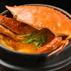 一頭買焼肉 玄 浅草本店_蟹の旨味たっぷり、ピリ辛贅沢鍋『ケチゲ』