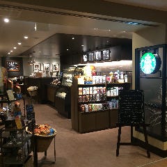 東京都新宿区 スターバックスコーヒーの店舗一覧 メニュー情報 レストラン ブランド情報 ぐるなび