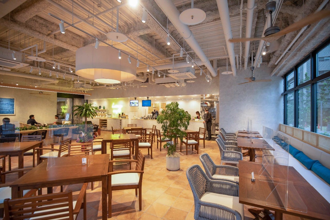 LOCALO CAFE(ロカロカフェ)
