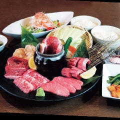 大衆焼肉 だるまや 