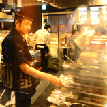 洗練された職人の技と丁寧な仕事こそが厨 盛田の料理を芸術的に