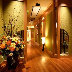 北海道の海の幸と炉端焼き 湊屋 札幌店