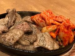みやぶたと沖縄料理 沖炭