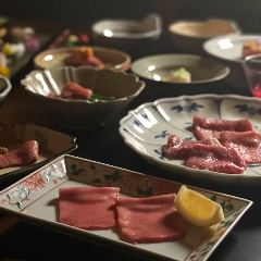 個室 肉割烹 トリュフすきしゃぶ 北新地しゃぶしゃぶきらく 肉割烹 すき焼きしゃぶしゃぶ こちら秘書室