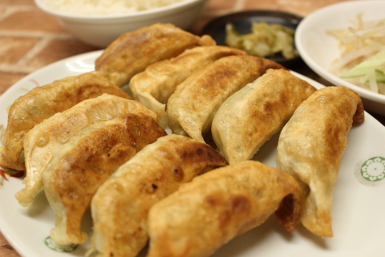 とんとん餃子 華苑飯店 松戸 居酒屋 ぐるなび