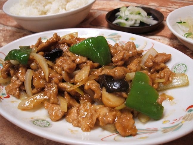 とんとん餃子 華苑飯店 中華料理 餃子