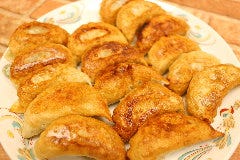 とんとん餃子 華苑飯店