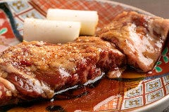 当店名物！厚切り上ハラミ スタッフが美味しく焼き上げます。