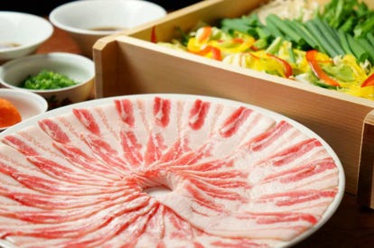 美味しいしゃぶしゃぶが食べたい 銀座でおすすめ 人気の食べ放題店も見つかる ぐるなび 美味しいしゃぶしゃぶが食べたい 銀座でおすすめ 人気の食べ放題店も見つかる ぐるなび
