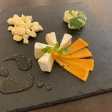 シェフがこだわって作る自慢のアラカルトメニュー！