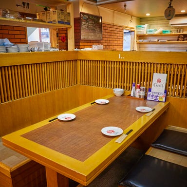 焼き鳥と熟成牛タン 逸鳥逸舌 旭川店_4名様掛けテーブル席