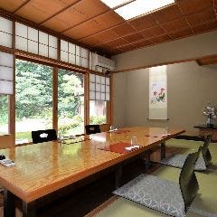 比治山下で完全個室があるレストラン 居酒屋 飲食店