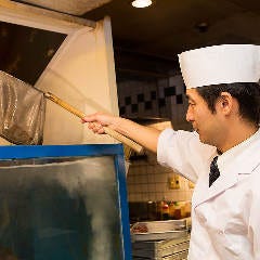 酔灯屋 天神店_定番のイカの活き造りは必見。
