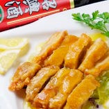 揚げ鶏のレモンソース
-Fried Chicken W/ Lemon Sauce-