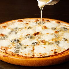 クワトロフォルマッジ