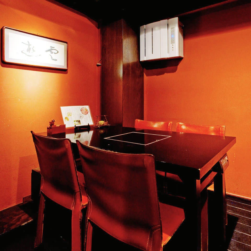 銀座 花大根 最高級国産黒毛和牛専門