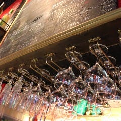 スペインのちょっと居酒屋 バルマル 赤坂見附_本場スペインバルの雰囲気