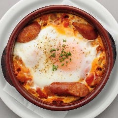 スペインのちょっと居酒屋 バルマル 赤坂見附_ピリ辛ソーセージと野菜のトマト卵とじ