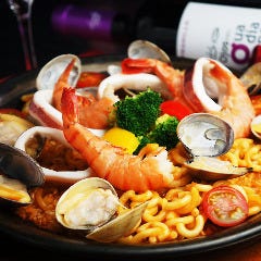 スペインのちょっと居酒屋 バルマル 赤坂見附_ショートパスタとお米のHALF＆HALF。モダンパエリア。