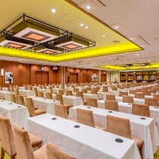 【宿泊付き会議会食プラン】平日限定で宿泊・朝食・ランチが付きプラン！音響やスクリーンも全て込み　