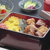 麻布茶房_きじ焼重御膳 ~サラダ付~