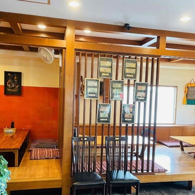 ネパール食堂 くまり_座敷席(8名様×2卓)