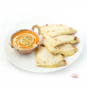 ネパール食堂 くまり_チーズナンカレーセット