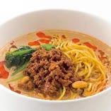 四川担々麺は、痺れる四川山椒の風味とモチモチ麺が抜群！