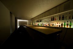 bar ISLAND