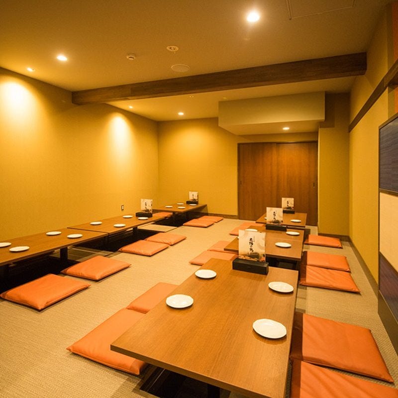 個室 やきとり 太陽の鳥 センター北店 センター北 南 居酒屋 ぐるなび