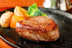 ステーキハウス アウグスタ 