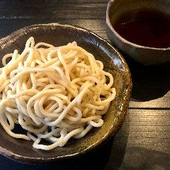 鍋の〆には、特製ちゃんぽん麺　1玉　280円